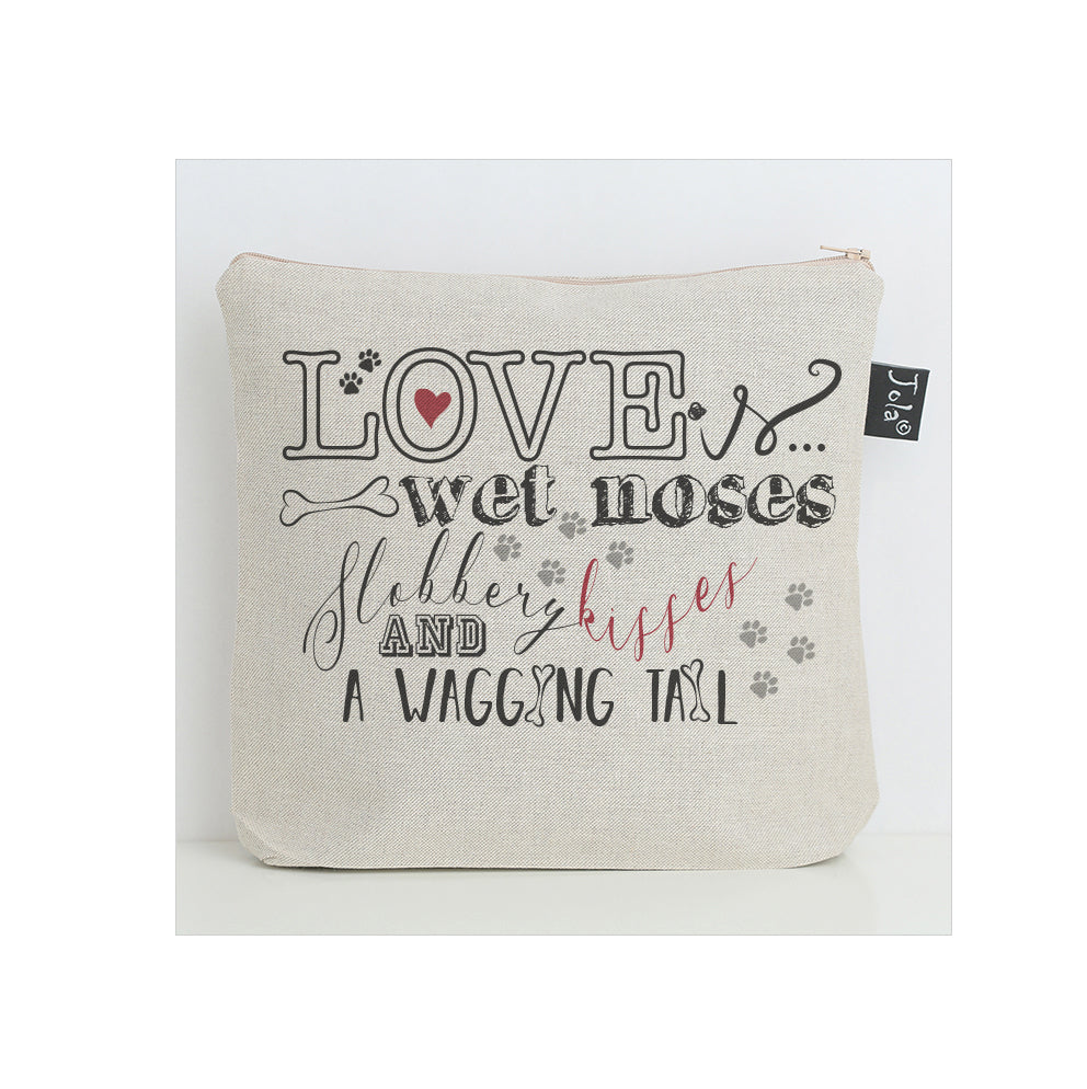 Love is Wet nose Wash bag